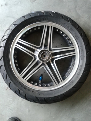 ขายล้อแม็ค lamboni พร้องยาง Quick ขอบ12 (ไม่ต้องใช้ยางใน)