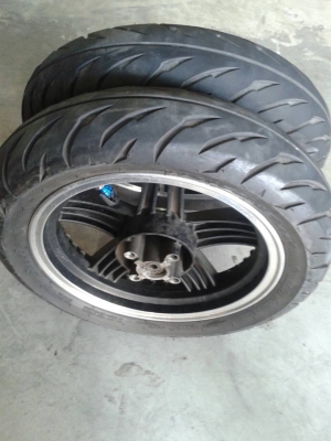 ขายล้อแม็ค lamboni พร้องยาง Quick ขอบ12 (ไม่ต้องใช้ยางใน)