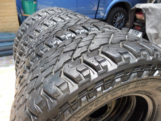 ล้อกะทะ + COOPER S/T 265/75/16 ปี 12 1 ชุด ถูกๆๆๆ ล้อกะทะ + COOPER S/T 265/75/16 ปี 12 1 ชุด ถูกๆๆๆ