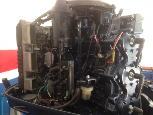 ขายเครื่องเรือYamaha150แรง พร้อมคอนโทรล ขายเครื่องเรือYamaha150แรง พร้อมคอนโทรล