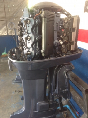 ขายเครื่องเรือYamaha150แรง พร้อมคอนโทรล ขายเครื่องเรือYamaha150แรง พร้อมคอนโทรล