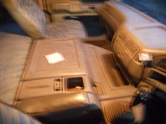 หัวลาก HINOรุ่น FN288B 285แรงเทอร์โบ ติดก๊าซCNG 2 เพลา