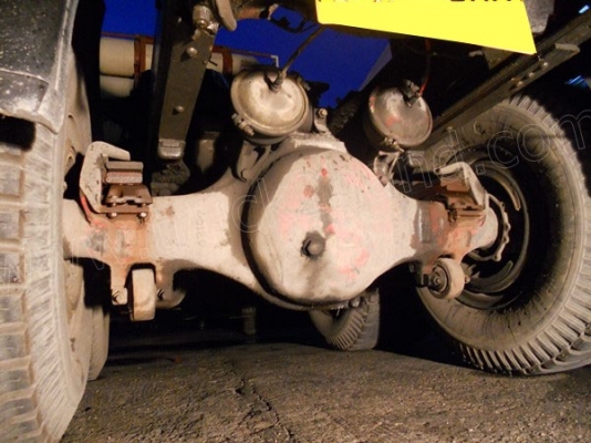 หัวลาก HINOรุ่น FN288B 285แรงเทอร์โบ ติดก๊าซCNG 2 เพลา