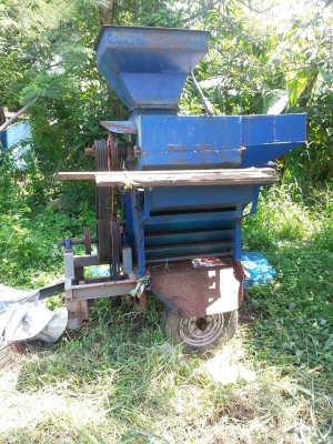 ขายเตรื่องสีข้าวโพด