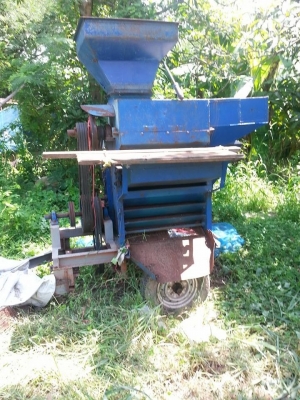 ขายเตรื่องสีข้าวโพด