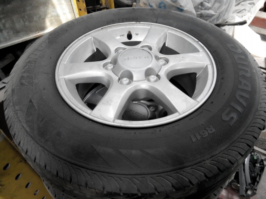 ขายล้อพร้อมยาง อีซูซุ ขอบ 15
