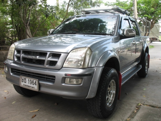 ไฮแลนเดอร์ 4 ประตู 04 สภาพดีมาก คร้บ ไฮแลนเดอร์ 4 ประตู 04 สภาพดีมาก คร้บ