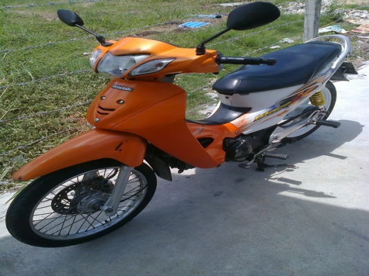 ขายWave125 ปี48 รถบ้านเครื่องปกติ สีสวย ขายWave125 ปี48 รถบ้านเครื่องปกติ สีสวย