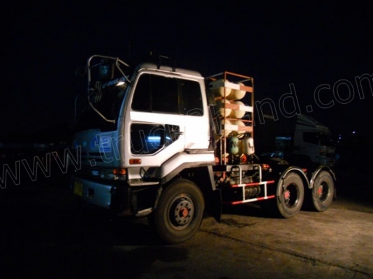 10ล้อ หัวลาก NISSAN รุ่นCW41M CNG 265แรงม้า 2 เพลา