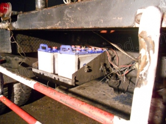 10ล้อ หัวลาก NISSAN รุ่นCW41M CNG 265แรงม้า 2 เพลา