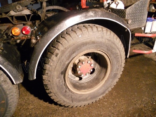 10ล้อ หัวลาก NISSAN รุ่นCW41M CNG 265แรงม้า 2 เพลา