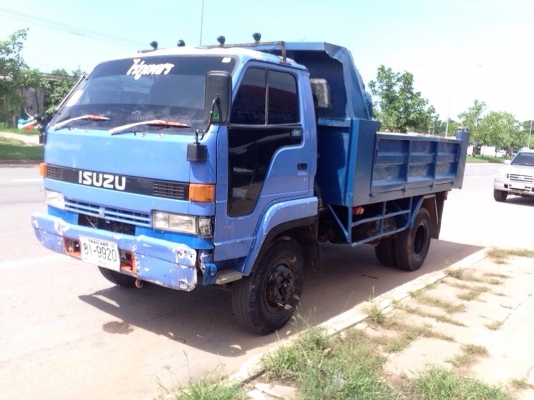 รถ 6 ล้อดั้ม ISUZU  NRR 32D  195แรง  สภาพสวย พร้อมใช้ ลุยๆ