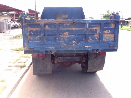 รถ 6 ล้อดั้ม ISUZU  NRR 32D  195แรง  สภาพสวย พร้อมใช้ ลุยๆ