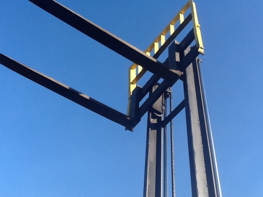 รถยกkomutsu fg15