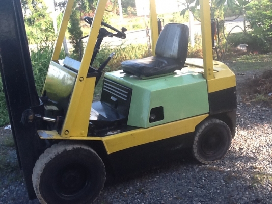 รถยกkomutsu fg15