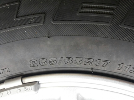 ขายล้อแม็กป้ายแดง TOYOTA VIGO ขอบ 17 ปี 14 วิ่งไม่เกิน 20 กม.