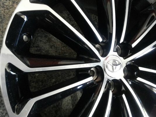 ขายล้อแม็กป้ายแดง TOYOTA NEW ALTIS ขอบ 17 ตัวใหม่ล่าสุด สภาพใหม่มากๆ