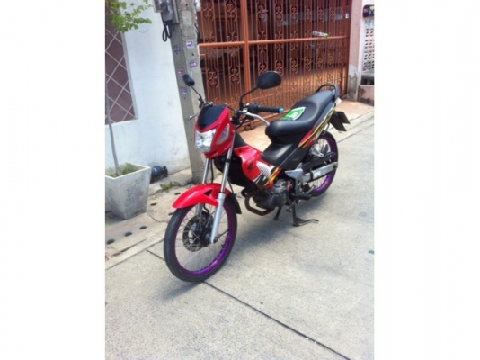 Honda Sonic 125 สีแดง เครื่องดี เล่มทะเบียนครบ ภาษีไม่ขาดต่อ