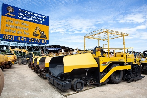 จำหน่ายเครื่องจักรหนักในงานก่อสร้างทุกประเภท อาทิ รถขุด รถตัก รถบด รถปูยาง รถดันดิน รถเครน รถบดล้อยาง แพ้นยาง