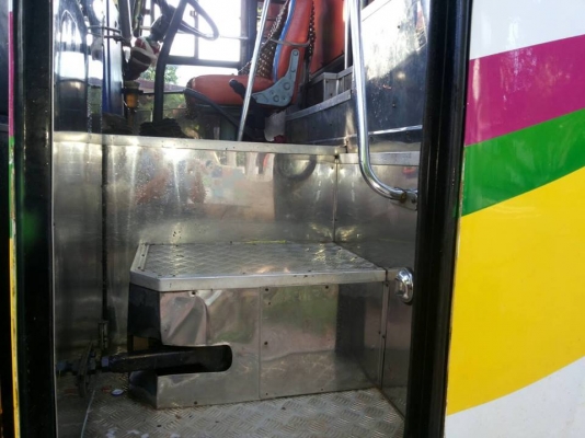 ขายรถบัส ยาว 12 เมตร 50 ที่นั่ง เครื่อง 240 แรง ทะเบียนขาด 1 ปี ประกอบการถอนแล้ว ขายรถบัส ยาว 12 เมตร 50 ที่นั่ง เครื่อง 240 แรง ทะเบียนขาด 1 ปี ประกอบการถอนแล้ว