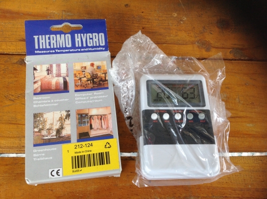 ขาย...เครื่องวัดอุณหภูมิและความชื้น ThermoHygroMeter