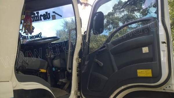 รถดั๊มบรรทุก 10 ล้อแม่-ลูก 3 คานแท้ ยี่ห้อ ISUZU 360 แรงม้า ปี 2556 รถใช้งานได้ 99,350 กิโล