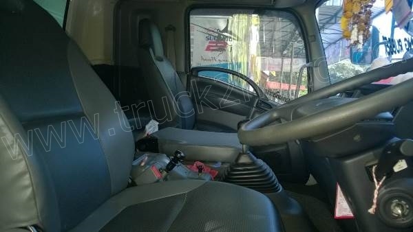 รถดั๊มบรรทุก 10 ล้อแม่-ลูก 3 คานแท้ ยี่ห้อ ISUZU 360 แรงม้า ปี 2556 รถใช้งานได้ 99,350 กิโล