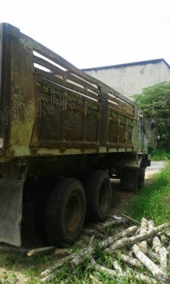 รถบรรทุกดั๊ม 10 ล้อ 2 เพลายี่ห้อ HINO รุ่น FM177