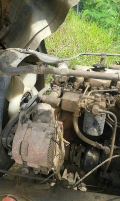 รถบรรทุกดั๊ม 10 ล้อ 2 เพลายี่ห้อ HINO รุ่น FM177