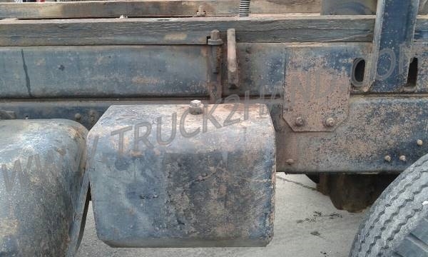 รถบรรทุกดั๊ม 10 ล้อ 2 เพลายี่ห้อ HINO รุ่น FM177