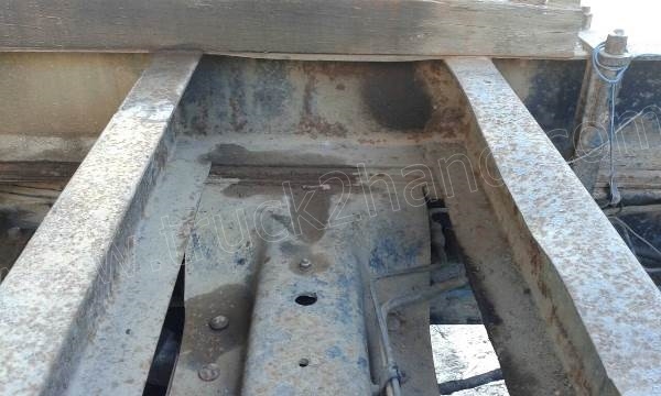 รถบรรทุกดั๊ม 10 ล้อ 2 เพลายี่ห้อ HINO รุ่น FM177