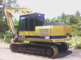 **790,000 บ.ต่อรอง**ขายแบคโฮสภาพสวยๆ CAT E120B จากท่าเรือ 3ปี ไฟฟ้าครบ เครื่องเดิมปั้มเดิม 84HP แน่นๆแรงดี ปั้มดีแรง ทำงานเร็วไม่มีโหลด เอวแน่น ไม่แตกไม่ซึม บูมอาร์มสวย ไม่มีปะ แทร็กดีครบ โซ่หนา โรลเลอร์ไม่แตก เฟรมไม่ผุ สป็คเก็ตอีกนาน ช่วงล่างโดยรวม70-80\%