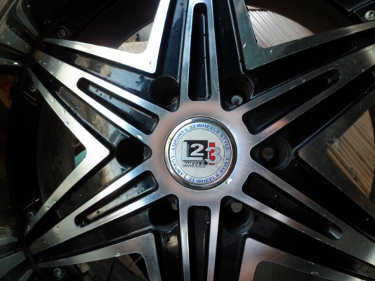 ขายล้อแม็ก ขอบ20 4วง พร้อมยาง ราคาถูก  และมีสินค้าอื่นๆอีก