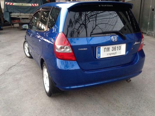 Jazz idsi auto สภาพสวยฝุดๆคับ Jazz idsi auto สภาพสวยฝุดๆคับ