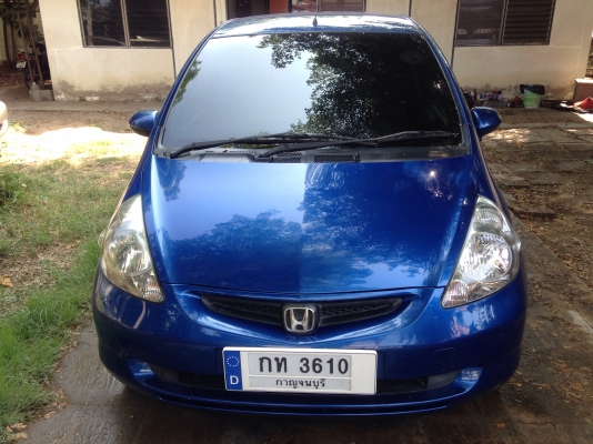 Jazz idsi auto สภาพสวยฝุดๆคับ Jazz idsi auto สภาพสวยฝุดๆคับ