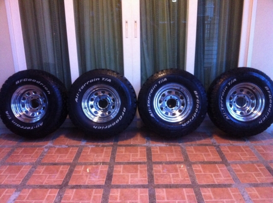 ขายล้อลาย rock crawler พร้อมยาง bf 31 ขายล้อลาย rock crawler พร้อมยาง bf 31