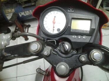 ชูชูกิเลดเดอร์สวยปี2547