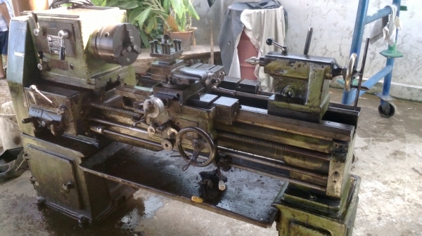 แท่นกลึง ต้าชิง 500 A  เกียร์บล็อก 3 เพลา พร้อมใช้งาน 65,000