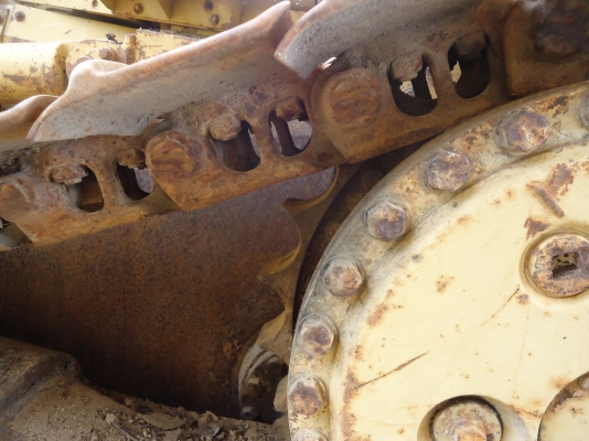 ขายรถแทรกเตอร์CATD5Hรถในมีทะเบียนทํางานได้5พันชั้วโมง