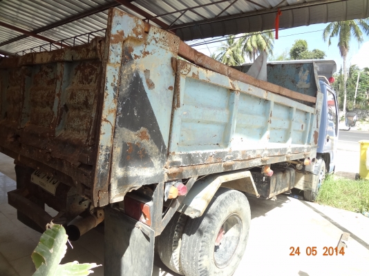 ขายหกล้อดั๊ม ISUZU NPR120