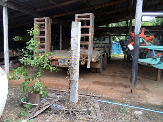 ขายด่วนครับ รถเกี่ยวข้าวไทยเจริญ คู่กับรถเทนเลอร์ HINO  สิบล้อ 2 เพลา รถเกี่ยวข้าวไทยเจริญ เครื่องแรง 235 รวมเทอร์โบ ปัม ได้กิ้น 22  อุ้ม  2.5 ตัดเหลือ 2.3  ช่วงล่าง 12 HT พร้อมใช้งานลงเกี่ยวได้เลย รถมีเอกสารครบ เจ้าของรักษารถครับ โทร 081-8998752