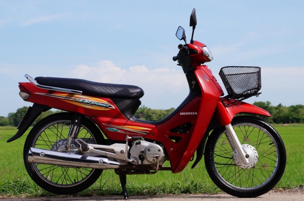 ขาย HONDA ดรีม 125 ปี 46 สภาพเดิม สวย สวย เครื่องดี พร้อมใช้ สภาพโดยรวมตามรูป เอกสารทะเบียนพร้อมโอน ภาษี พ ร บ 2557 ขาย HONDA ดรีม 125 ปี 46 สภาพเดิม สวย สวย เครื่องดี พร้อมใช้ สภาพโดยรวมตามรูป เอกสารทะเบียนพร้อมโอน ภาษี พ ร บ 2557