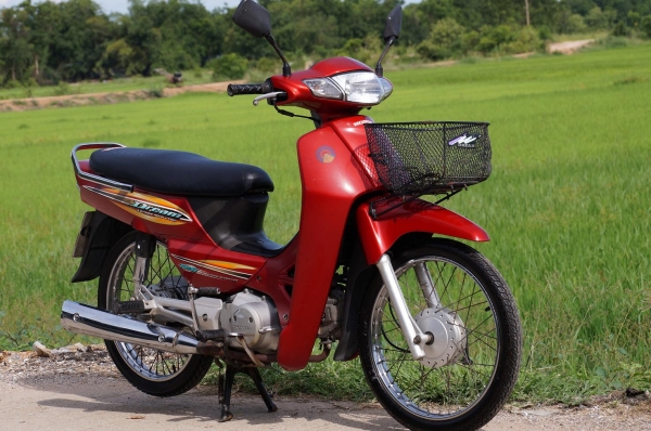 ขาย HONDA ดรีม 125 ปี 46 สภาพเดิม สวย สวย เครื่องดี พร้อมใช้ สภาพโดยรวมตามรูป เอกสารทะเบียนพร้อมโอน ภาษี พ ร บ 2557 ขาย HONDA ดรีม 125 ปี 46 สภาพเดิม สวย สวย เครื่องดี พร้อมใช้ สภาพโดยรวมตามรูป เอกสารทะเบียนพร้อมโอน ภาษี พ ร บ 2557