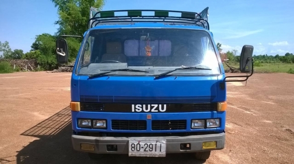 ขายถูก ISUZU NPR 115 แรงม้า ยางเต็ม ทะเบียนเต็ม ราคาคุยกันได้ ขายถูก ISUZU NPR 115 แรงม้า ยางเต็ม ทะเบียนเต็ม ราคาคุยกันได้