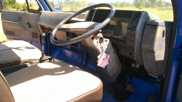 ขายถูก ISUZU NPR 115 แรงม้า ยางเต็ม ทะเบียนเต็ม ราคาคุยกันได้ ขายถูก ISUZU NPR 115 แรงม้า ยางเต็ม ทะเบียนเต็ม ราคาคุยกันได้