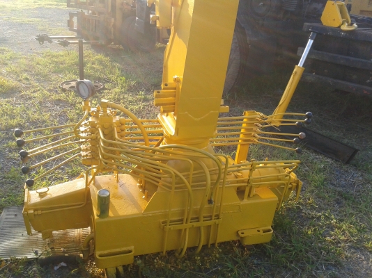 ขายเครน 2 ตัน ชักเดียว ราคาเบา ๆ พร้อมใช้