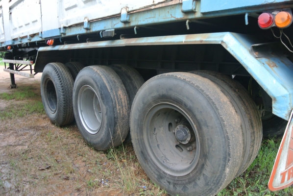 NST หางสามเพลาไม่ดั้ม  ขายย่อมเยาว์  350,000  บาทค่ะ