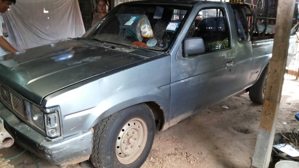 **74,000 บ.ต่อรอง**ขายกระบะแค็ปราคาถูก NISSAN BIG-M BD25 CABเล็ก ฝาแดง ปี35 เครื่องเดิมเกียร์เดิม ฝาแดงยอดนิยม เครื่องดี แน่นดี แรงดี เสียงนิ่มไม่มีหลวม อึดทน เกียร์หลุด(เปลี่ยนให้ใหม่ครับ) ช่วงล่างหนึบไม่มีส่าย คัสซีสวยเดิมไม่ปะไม่ดามไม่ผุ กระบะพื้นดี มี **74,000 บ.ต่อรอง**ขายกระบะแค็ปราคาถูก NISSAN BIG-M BD25 CABเล็ก ฝาแดง ปี35 เครื่องเดิมเกียร์เดิม ฝาแดงยอดนิยม เครื่องดี แน่นดี แรงดี เสียงนิ่มไม่มีหลวม อึดทน เกียร์หลุด(เปลี่ยนให้ใหม่ครับ) ช่วงล่างหนึบไม่มีส่าย คัสซีสวยเดิมไม่ปะไม่ดามไม่ผุ กระบะพื้นดี มี