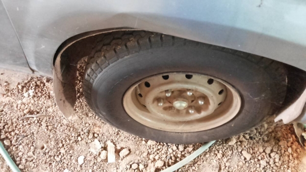 **74,000 บ.ต่อรอง**ขายกระบะแค็ปราคาถูก NISSAN BIG-M BD25 CABเล็ก ฝาแดง ปี35 เครื่องเดิมเกียร์เดิม ฝาแดงยอดนิยม เครื่องดี แน่นดี แรงดี เสียงนิ่มไม่มีหลวม อึดทน เกียร์หลุด(เปลี่ยนให้ใหม่ครับ) ช่วงล่างหนึบไม่มีส่าย คัสซีสวยเดิมไม่ปะไม่ดามไม่ผุ กระบะพื้นดี มี **74,000 บ.ต่อรอง**ขายกระบะแค็ปราคาถูก NISSAN BIG-M BD25 CABเล็ก ฝาแดง ปี35 เครื่องเดิมเกียร์เดิม ฝาแดงยอดนิยม เครื่องดี แน่นดี แรงดี เสียงนิ่มไม่มีหลวม อึดทน เกียร์หลุด(เปลี่ยนให้ใหม่ครับ) ช่วงล่างหนึบไม่มีส่าย คัสซีสวยเดิมไม่ปะไม่ดามไม่ผุ กระบะพื้นดี มี