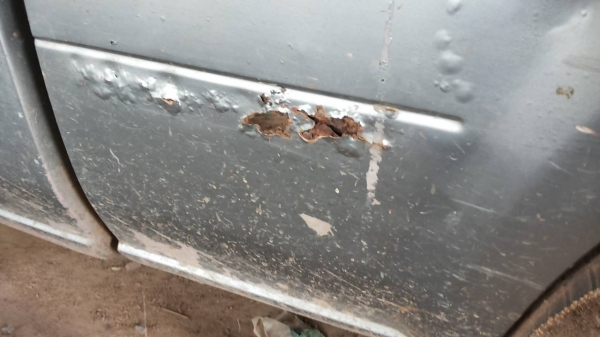 **74,000 บ.ต่อรอง**ขายกระบะแค็ปราคาถูก NISSAN BIG-M BD25 CABเล็ก ฝาแดง ปี35 เครื่องเดิมเกียร์เดิม ฝาแดงยอดนิยม เครื่องดี แน่นดี แรงดี เสียงนิ่มไม่มีหลวม อึดทน เกียร์หลุด(เปลี่ยนให้ใหม่ครับ) ช่วงล่างหนึบไม่มีส่าย คัสซีสวยเดิมไม่ปะไม่ดามไม่ผุ กระบะพื้นดี มี **74,000 บ.ต่อรอง**ขายกระบะแค็ปราคาถูก NISSAN BIG-M BD25 CABเล็ก ฝาแดง ปี35 เครื่องเดิมเกียร์เดิม ฝาแดงยอดนิยม เครื่องดี แน่นดี แรงดี เสียงนิ่มไม่มีหลวม อึดทน เกียร์หลุด(เปลี่ยนให้ใหม่ครับ) ช่วงล่างหนึบไม่มีส่าย คัสซีสวยเดิมไม่ปะไม่ดามไม่ผุ กระบะพื้นดี มี